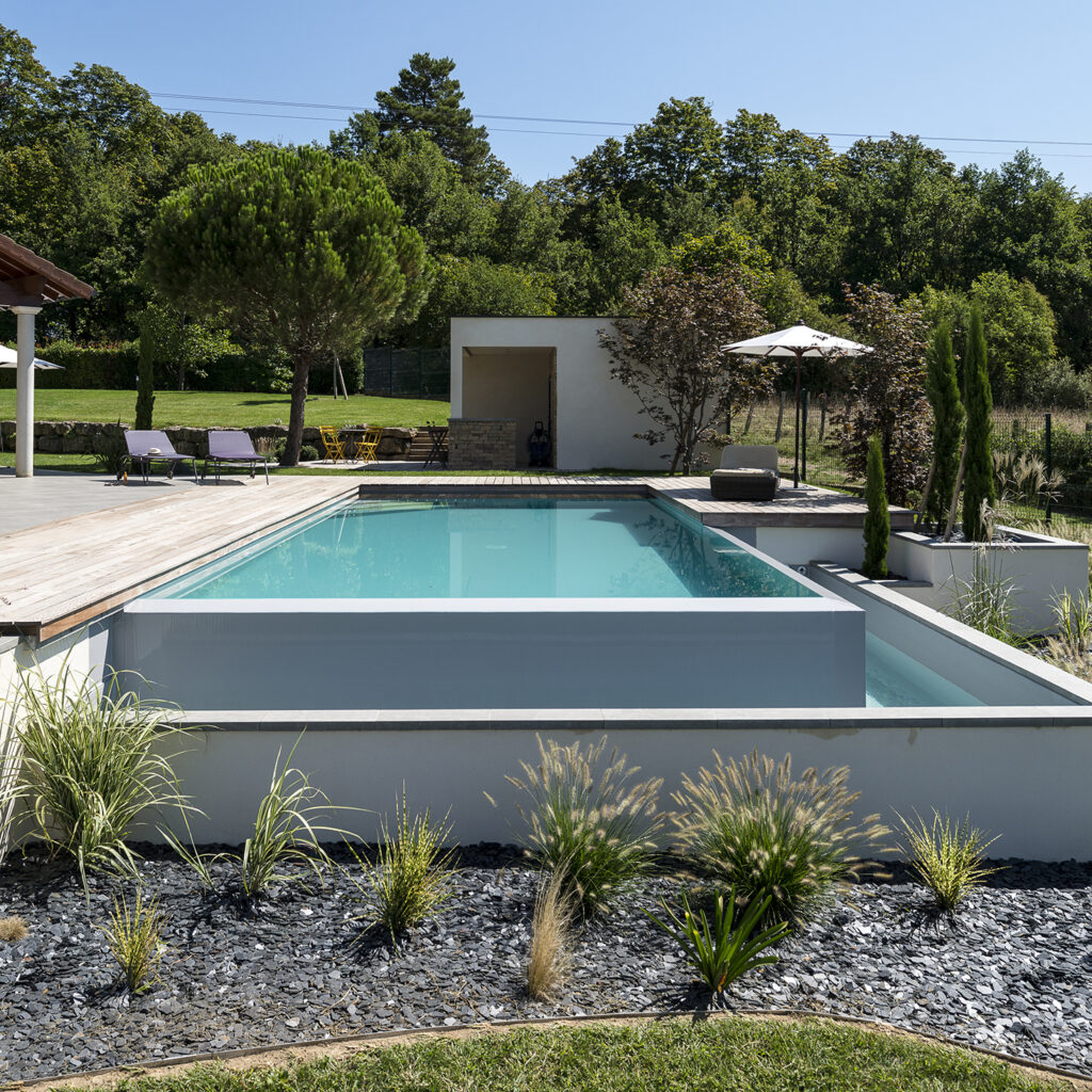 Constructeur de piscines de luxe, piscines haut de gamme - Piscine Week-End